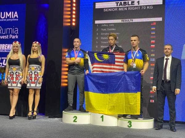 Pencapaian ini merupakan sejarah buat Malaysia.