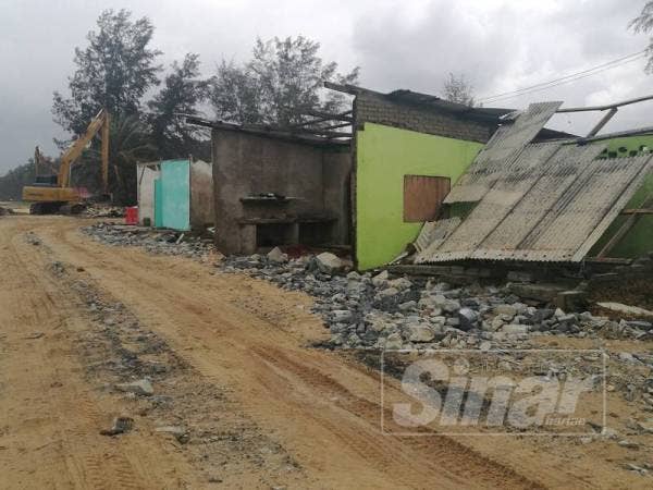 Keadaan kawasan terlibat hakisan yang dibaiki sejak dua hari lalu.