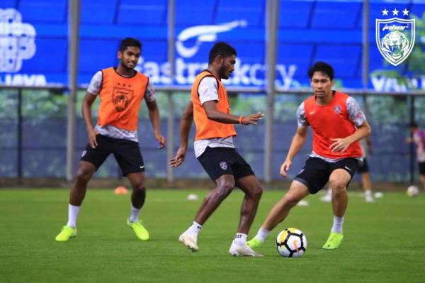 Pemain Harimau Selatan giat menjalani latihan sebagai persediaan mengharungi saingan musim 2020. - Foto Facebook Johor Southern Tigers