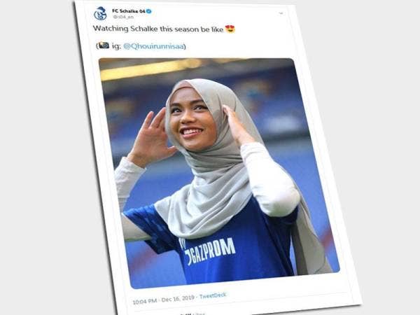 Paparan Twitter FC Schalke 04 memuat naik wajah Qhouirunnisa tular di laman sosial.
