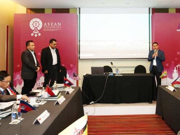 KSSB membuat pembentangan akhir di hadapan BOJ bersempena dengan Mesyuarat Pegawai Kanan ASEAN Bagi Bahan Mineral (ASSOM) pada 11 Disember lalu di Bangkok, Thailand.