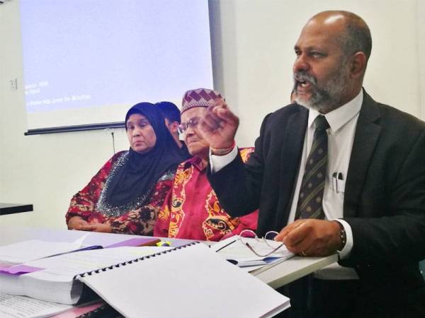 Visvanathan pada sidang media hari ini.