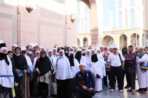 Agensi pelancongan berdaftar membantu melancarkan perjalanan ibadah haji dan umrah jemaah.