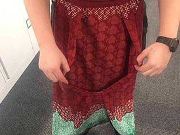 Beg skirt buatan sendiri itu digunakan untuk menyembunyikan barang yang dicuri.