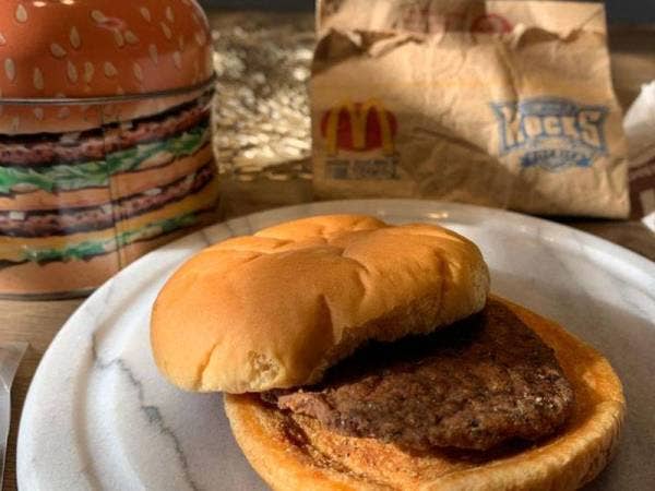 David Whipple membeli burger tersebut di sebuah cawangan McDonald's di Logan, Utah pada 7 Julai 1999. - Foto Adam Forgie, KUTV