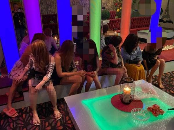 Antara yang ditahan dalam operasi JIM di dua premis pelacuran di ibu negara, semalam.