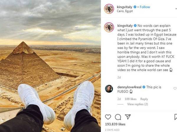 Zdorovetskiy telah merakam gambar di puncak piramid sebelum dipenjara pihak berkuaa Mesir atas perbuatannya itu.