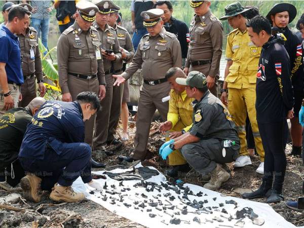 Lebih 200 serpihan tulang manusia ditemui dalam sebuah kolam di daerah Bang Khae, Bangkok. - Foto Agensi