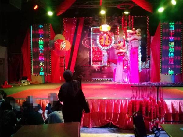 Antara yang ditahan dalam serbuan di restoran terletak di Jalan Sultan Azlan Shah, Kuala Lumpur semalam.