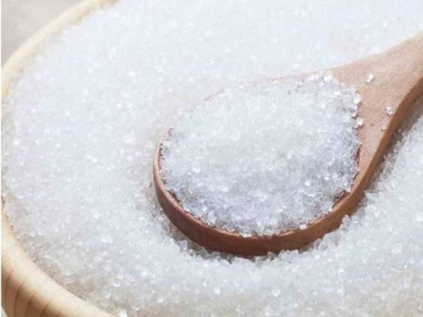 PENGELUAR makanan sering menyembunyikan jumlah gula dalam produk mereka dengan istilah-istilah lain.