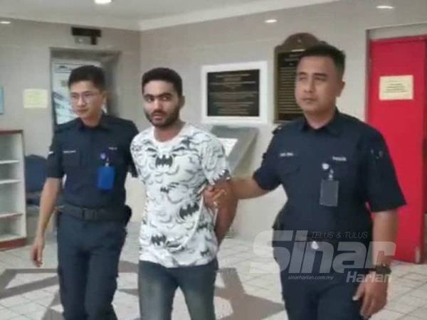 Sarwar Nadeem mengaku tidak bersalah mencabul pekerja wanitanya di Mahkamah Majistret di sini hari ini.