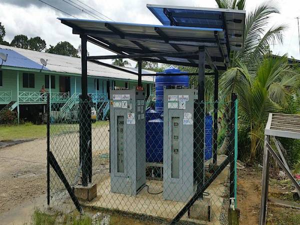 PENEMPATAN penduduk di RH Senabong, Sarawak turut menggunakan sistem UF menggunakan sumber mata air sejak tahun 2016.