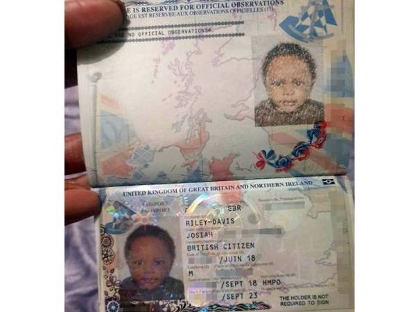 Lenesha Riley menaiki penerbangan dari Lapangan Terbang Luton di London ke Berlin, selepas secara tidak sengaja menggunakan pasport bayinya. - Foto SWTP