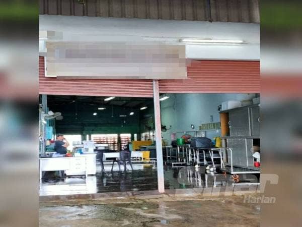 Pemeriksaan dilakukan ke atas syarikat pemborong berkenaan susulan aduan peruncit yang mendakwa menerima bekalan ayam pada harga lebih tinggi.