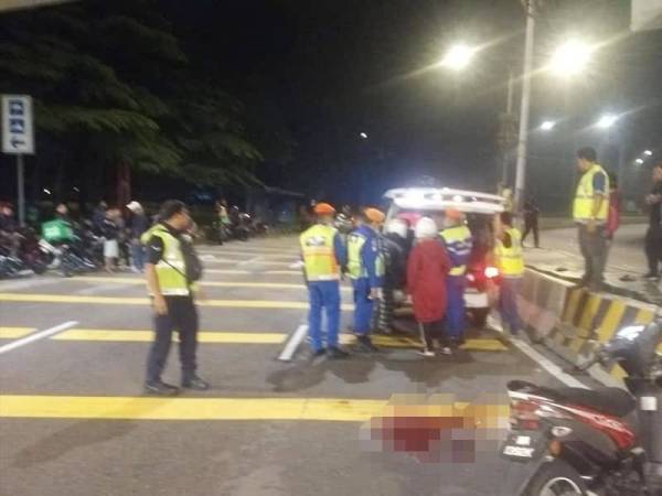 Mangsa disahkan maut dalam kemalangan awal pagi tadi.