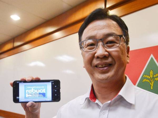 Dominic menyokong kempen #Uninstall Kebencian: Reboot #MalaysiaHarmoni yang digerakkan Sinar Harian. - Foto Sharifudin Abdul Rahim