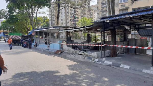 Struktur terlibat dengan perobohan semalam.