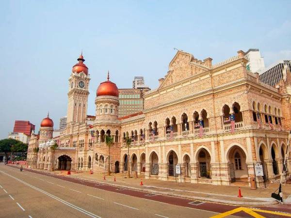 Tempat Pelancongan Bersejarah In English - Spot Destinasi