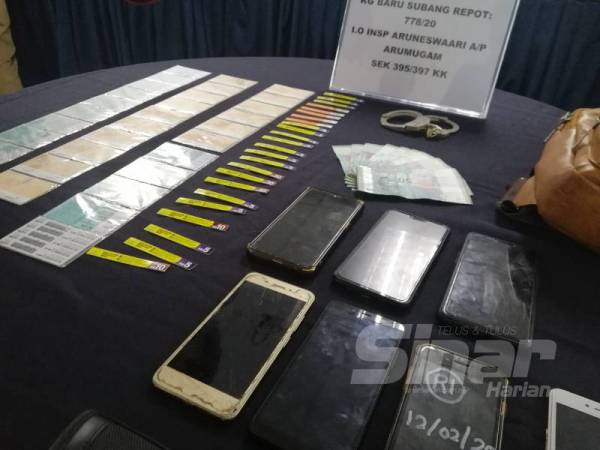 Antara peralatan yang dirampas dirampas susulan tertangkapnya tujuh lelaki di sekitar Lembah Klang dalam Ops Rentap bermula 3 Februari sehingga 12 Februari. 