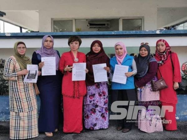 Majlis Tertinggi Wanita Pakatan Harapan (PH) Negeri Sembilan buat tiga laporan polis terhadap empat pemilik akaun Facebook.