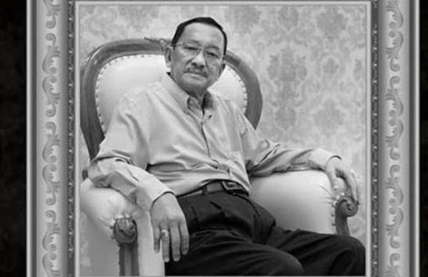 Allahyarham Datuk Ab Jalil Long meninggal dunia pada usia 82 tahun di Hospital Pakar KPJ Puteri di sini petang tadi.