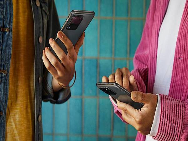 PERANTI pintar Samsung terbaharu dikatakan mampu menyaingi jenama besar dunia.