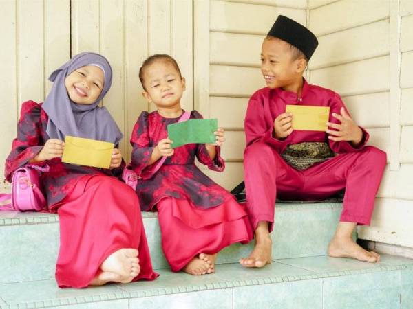 HANYA pada situasi tertentu duit anak boleh digunakan ibu bapa iaitu ketika dalam keadaan terdesak demi memenuhi keperluan mereka, selain tidak memudaratkan anak-anak tersebut.