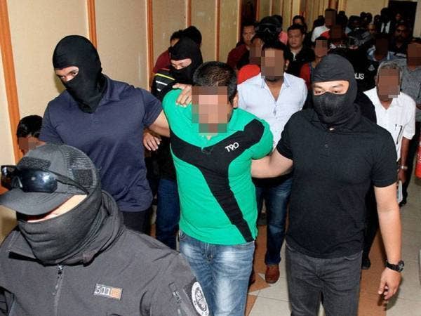 Peguam Negara menggugurkan kesemua 34 pendakwaan terhadap kesemua 12 tertuduh dikaitkan dengan LTTE setelah membuat keputusan bahawa tiada prospek jelas untuk sabitan terhadap mereka.