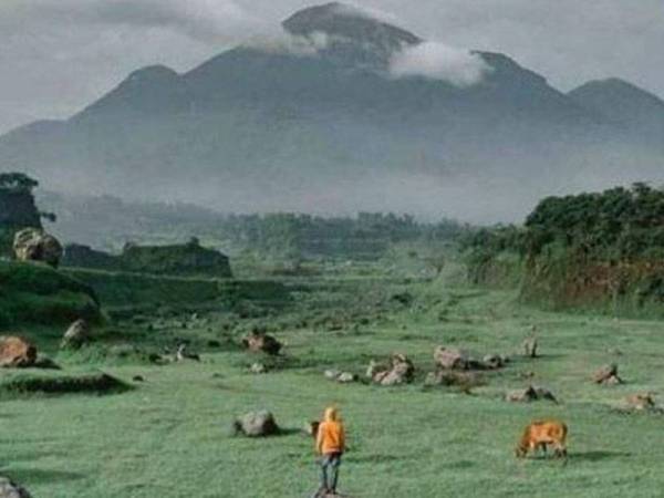 Ranu Manduro seakan seperti negara New Zealand menjadi tumpuan ramai, namun telah ditutup - Foto Tribun News