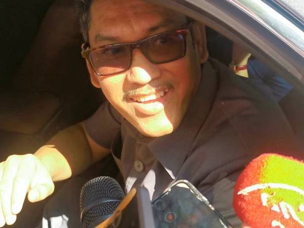 Ahmad Faizal ketika ditemui pemberita.