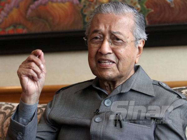 Dr Mahathir - Foto ASRIL ASWANDI