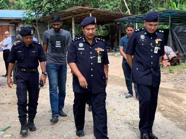 Abdullah semasa di lokasi kejadian.