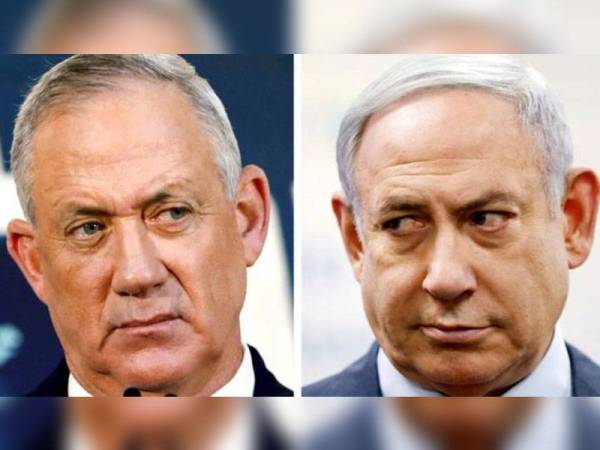 Gantz (kiri) dilantik oleh Rivlin untuk membentuk kerajaan baharu. - FOTO: AGENSI