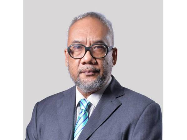 Dr Wan Azhar Wan Yusoff