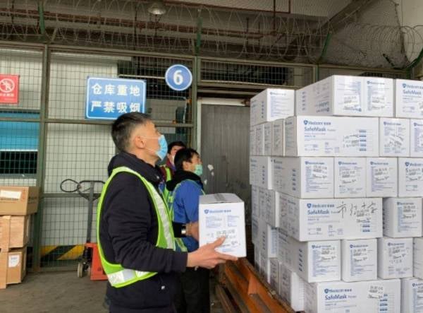  Lebih 90 peratus sektor perusahaan utama di wilayah China yang terjejas akibat wabak koronavirus (Covid-19), kecuali beberapa kawasan tertentu termasuk Hubei, menyambung semula operasi dan pengeluaran.