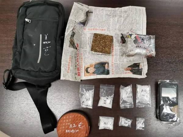 Antara rampasan dadah yang dibuat susulan penahanan suspek lelaki warga Indonesia semalam.