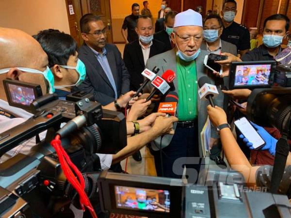 Ahmad ditemui selepas mempengerusikan Mesyuarat MKN peringkat negeri Kelantan di Kompleks Kota Darul Naim.