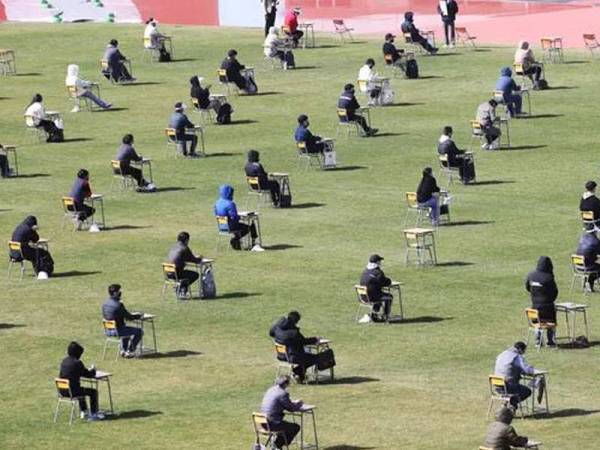 Gambar daripada Yonhap di portal Ladbible.