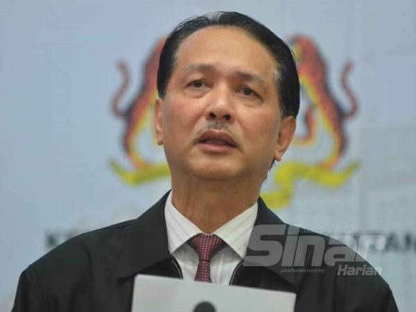 Dr Noor Hisham ketika bercakap pada sidang media perkembangan semasa wabak Covid-19 di KKM di sini hari ini. - Foto SHARIFUDIN ABDUL RAHIM