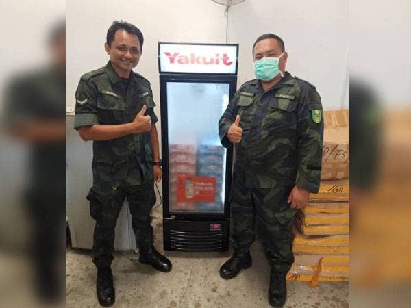 Yakult turut disumbangkan kepada barisan hadapan Batalion 5, Pasukan Operasi Am, Simpang Renggam di bawah Briged Tengah.