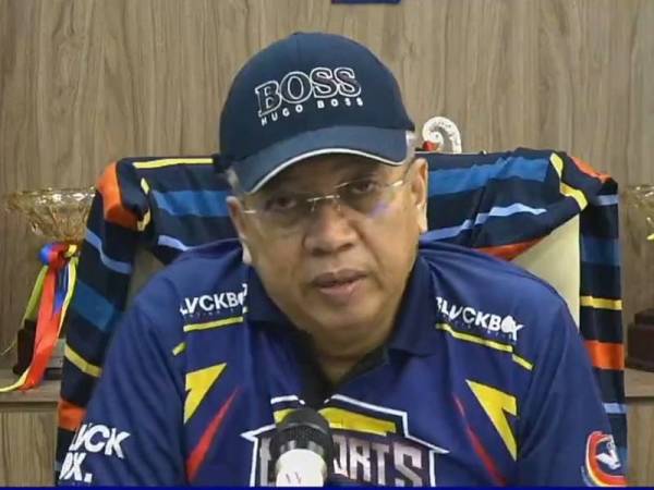Annuar ketika Facebook Live Kementerian Wilayah Persekutuan hari ini.