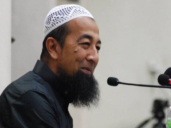Azhar Idrus 