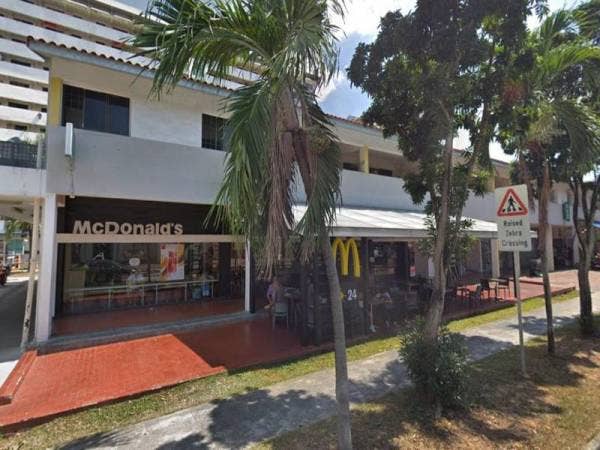 Salah seorang pekerja McDonald's Geylang East Central dijangkiti Covid-19.