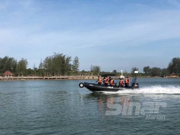 Kawasan sempadan di Sungai Golok tenang tanpa sebarang aktiviti penyeludupan.