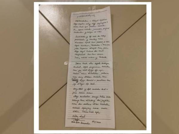 Surat yang ditulis bekas pesakit Covid-19. - Foto Astro Awani