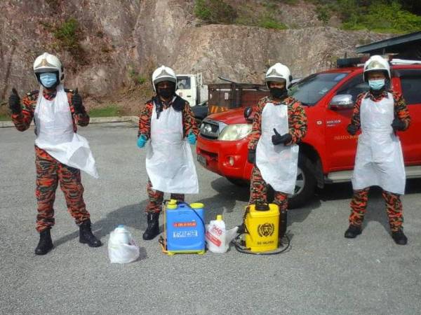 Sebahagian anggota JBPM siap sedia dalam tugasan Ops Covid-19.