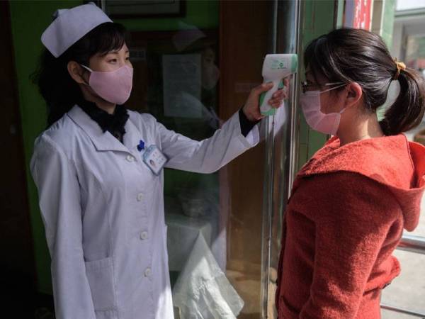 Jumlah kes Covid-19 di Korea Selatan meningkat kepada 18, menjadikan keseluruhan sebanyak 10,653 dengan jumlah kematian seramai 232. - FOTO: AFP