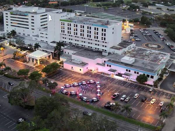 Foto Facebook rasmi Polis Fort Myers