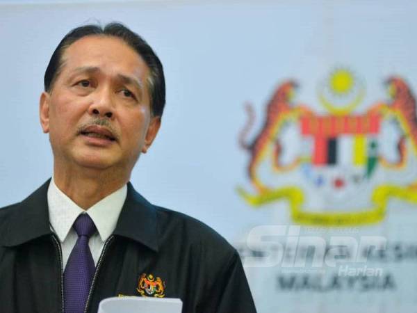 Noor Hisham bercakap pada sidang media mengenai perkembangan semasa wabak Covid-19 di Kementerian Kesihatan Malaysia hari ini. - FOTO SHARIFUDIN ABDUL RAHIM