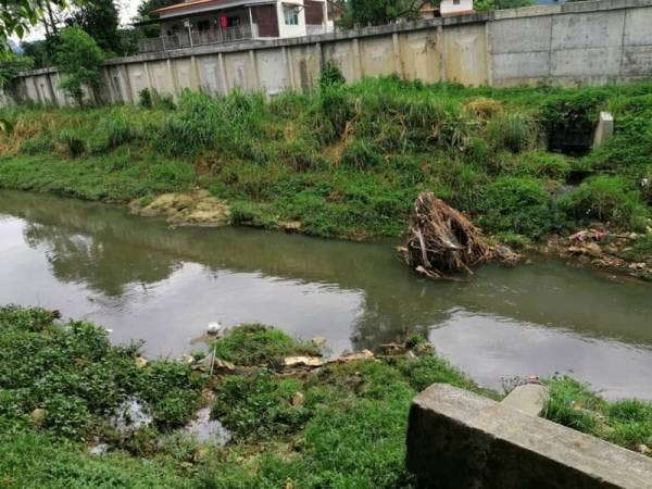 Keadaan di Sungai Gisir di Hulu Klang, Selangor selepas PKP.